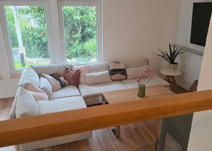 Apartman Ferienbungalow Mit 2 Schlafzimmern, Sauna & Whirlpool *